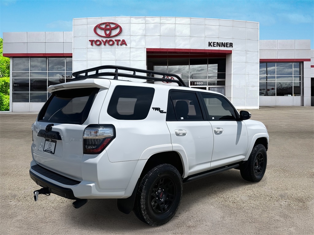 2022 Toyota 4Runner TRD Off-Road Premium photo 6