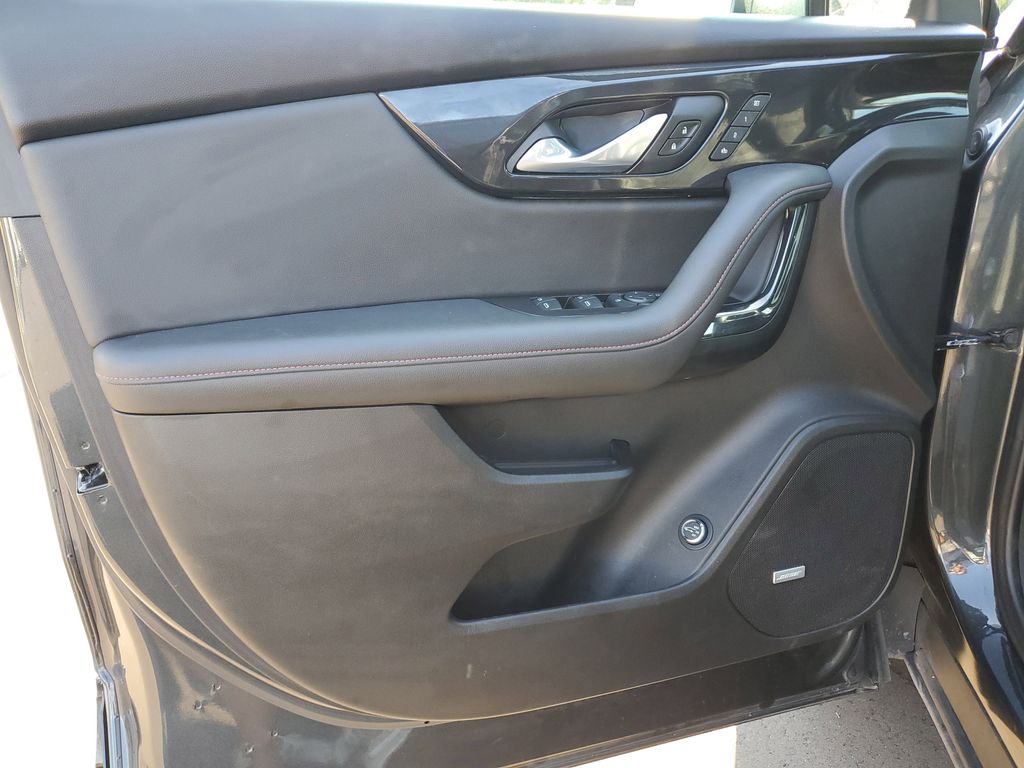 2019 Chevrolet Blazer RS photo 12