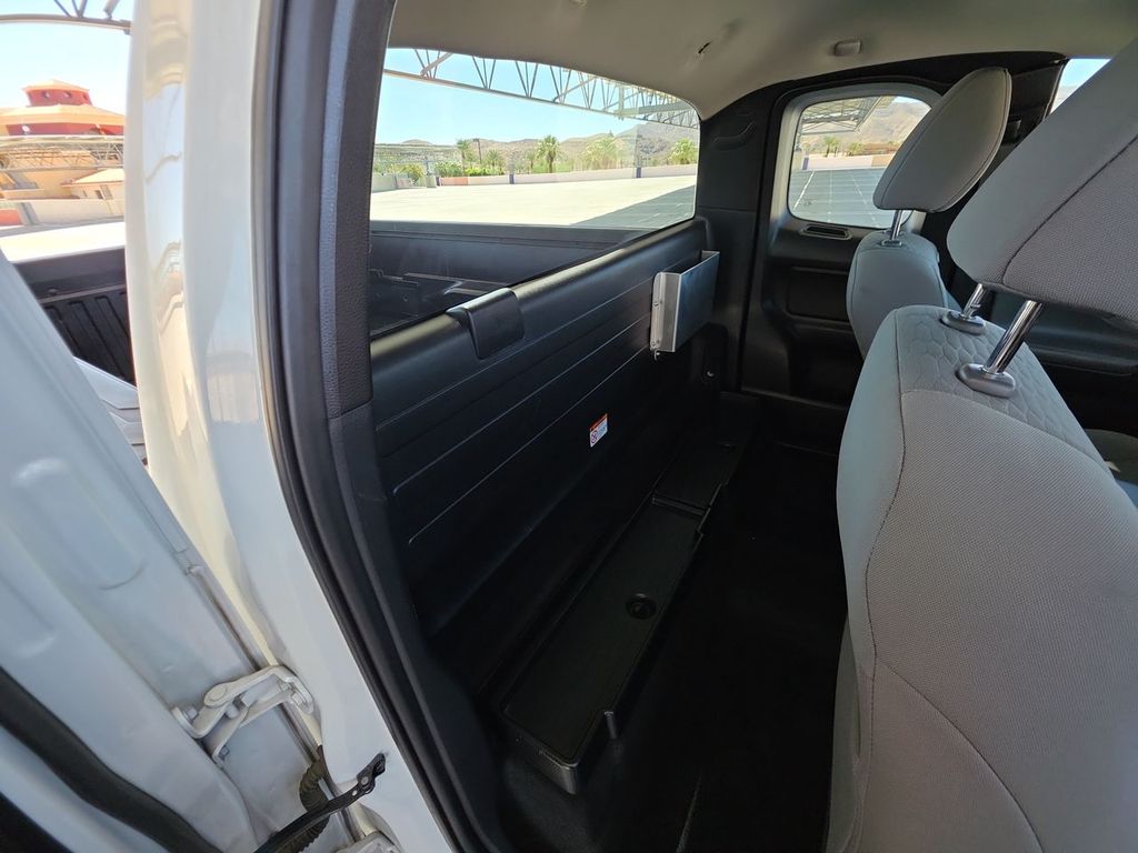 2018 Toyota Tacoma SR photo 24