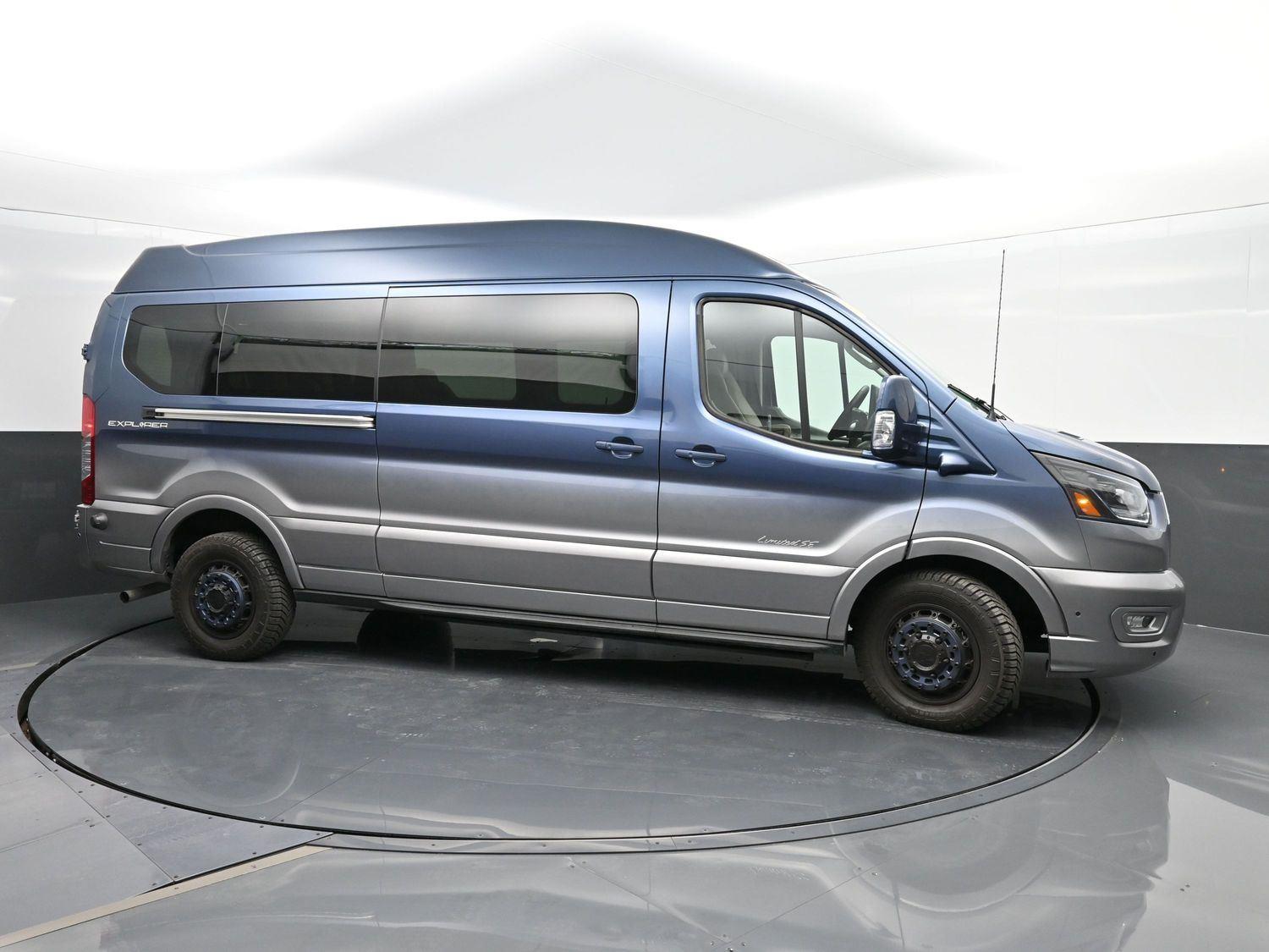 2024 Ford Transit Cargo Van photo 3