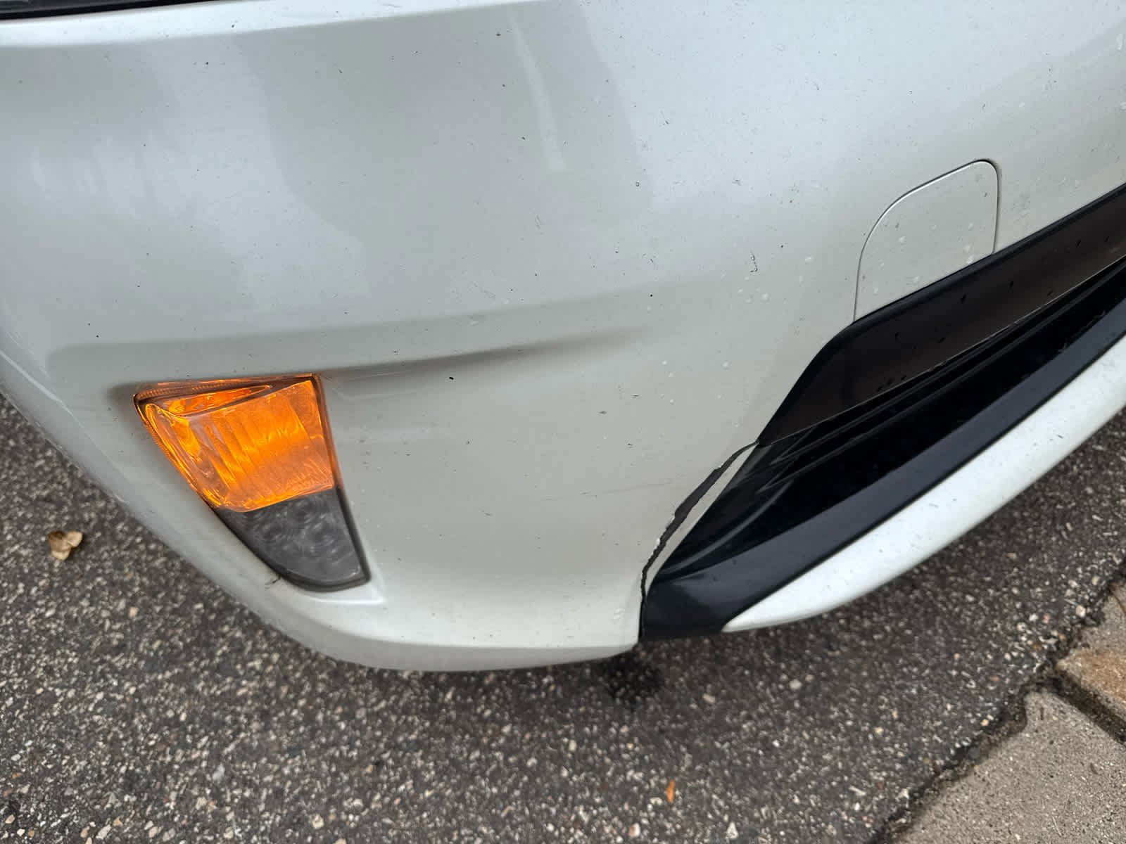 2013 Toyota Prius Two photo 2