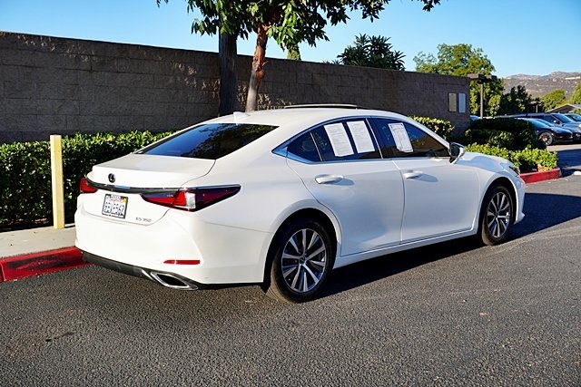 2019 Lexus ES 350 photo 7