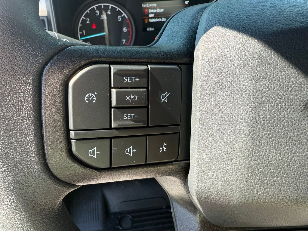 2026 Ford F-250 photo 16