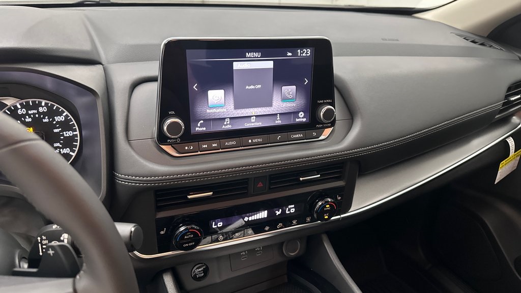 2026 Nissan Rogue SV photo 11