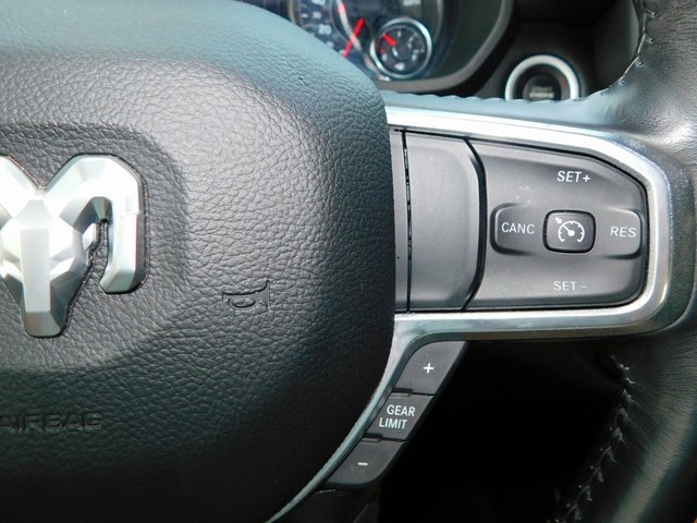 2023 Ram 1500 Laramie photo 29