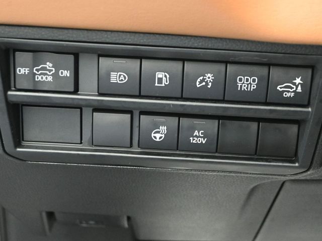 2022 TOYOTA TUNDRA - Image 11