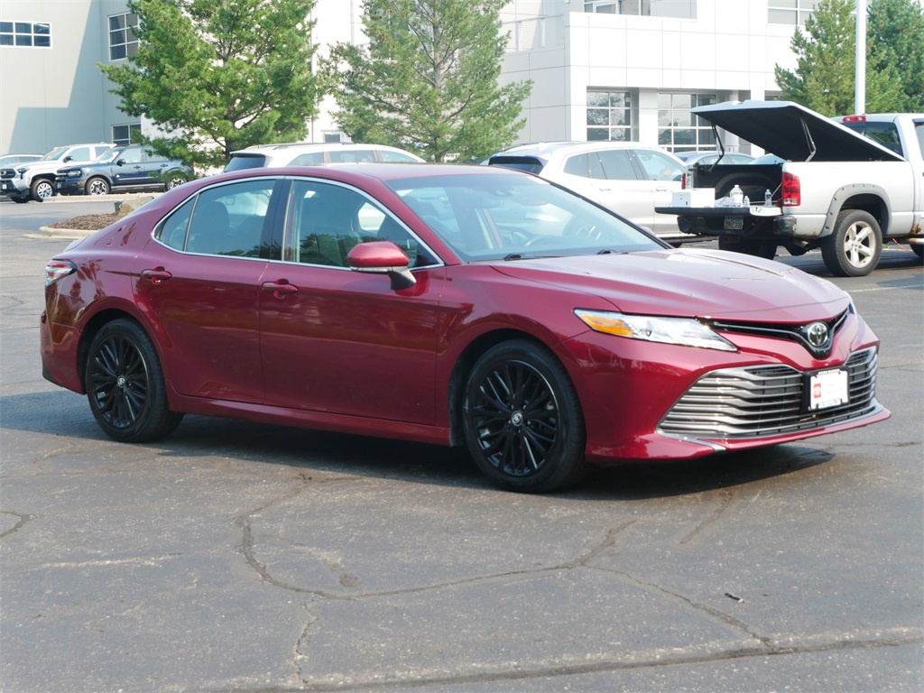 Used 2020 Toyota Camry XLE with VIN 4T1F11AK3LU903944 for sale in Minneapolis, Minnesota