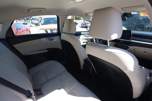 2023 Kia Forte LXS photo 14