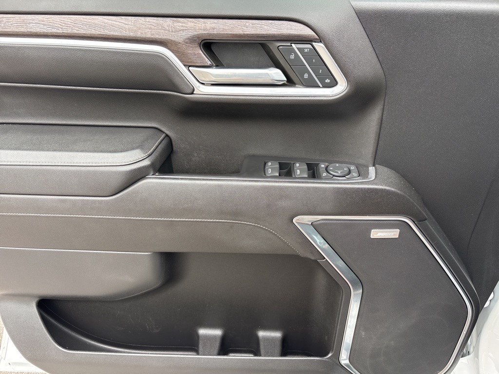 2023 Chevrolet Silverado 1500 LTZ photo 23