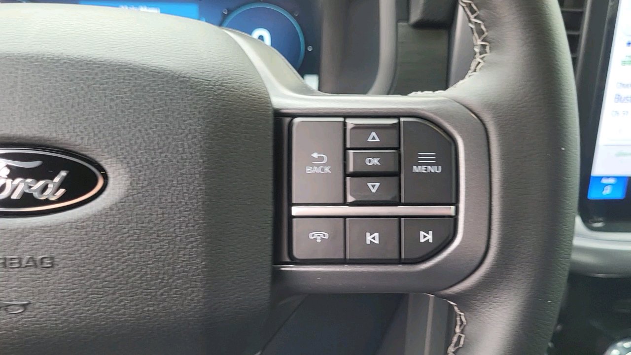2025 Ford F-150 XLT photo 14