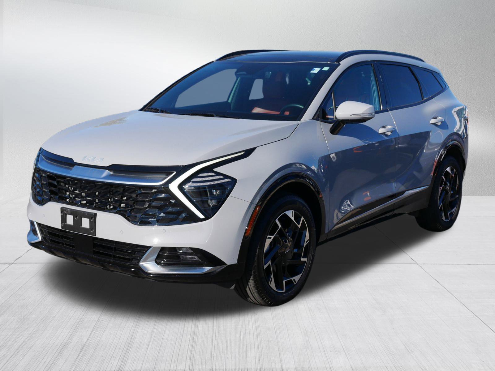 2024 Kia Sportage photo 3