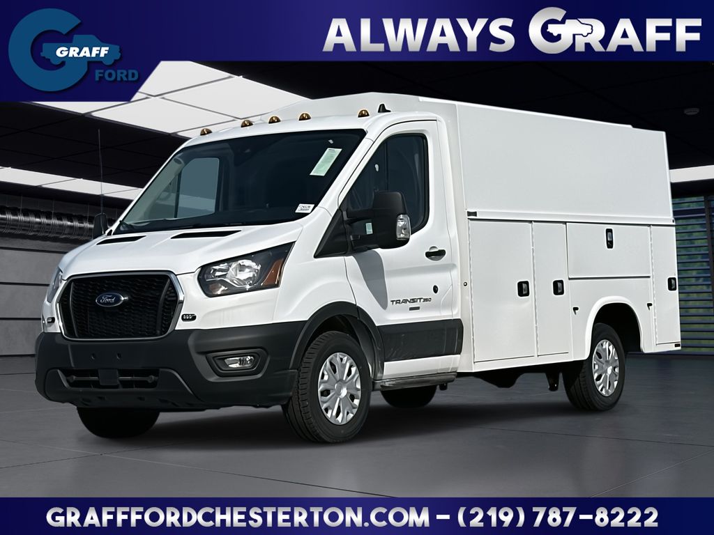 2024 Ford Transit Cutaway Base's photo