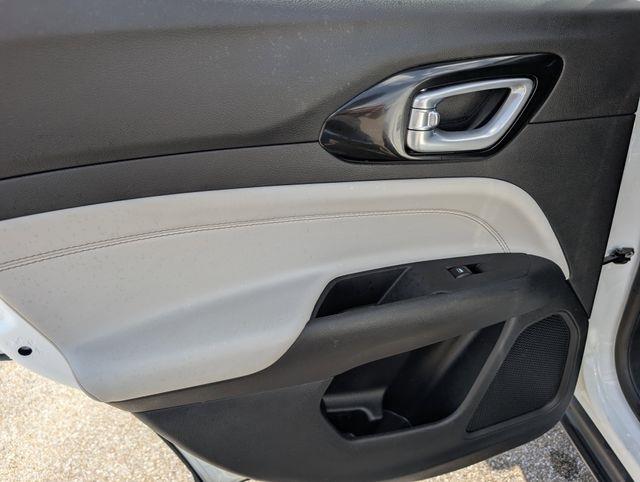 2023 Jeep Compass Limited photo 27