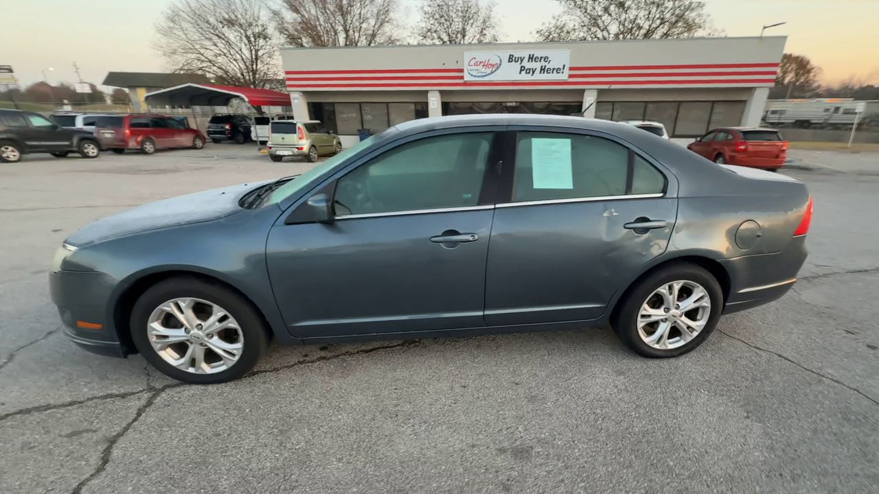 2012 Ford Fusion SE photo 3