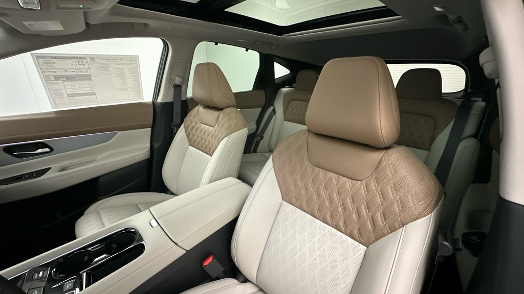 2025 Nissan Murano Platinum photo 9