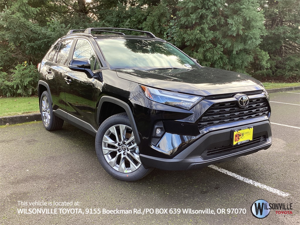 2025 Toyota RAV4 XLE Premium's photo