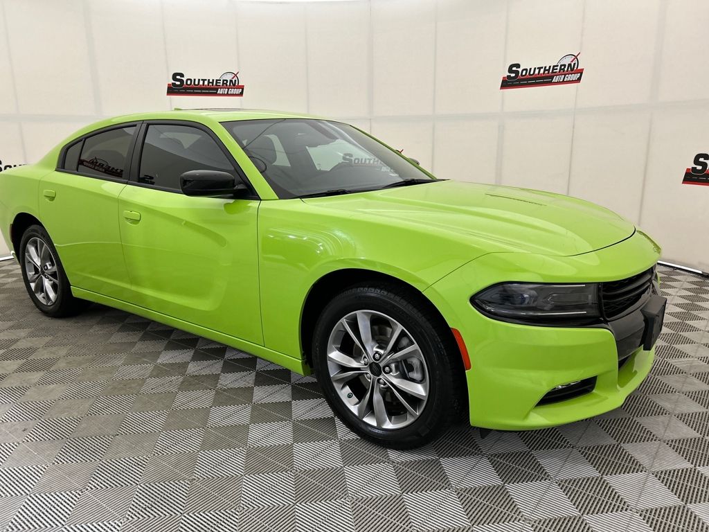 2023 Dodge Charger SXT photo 3