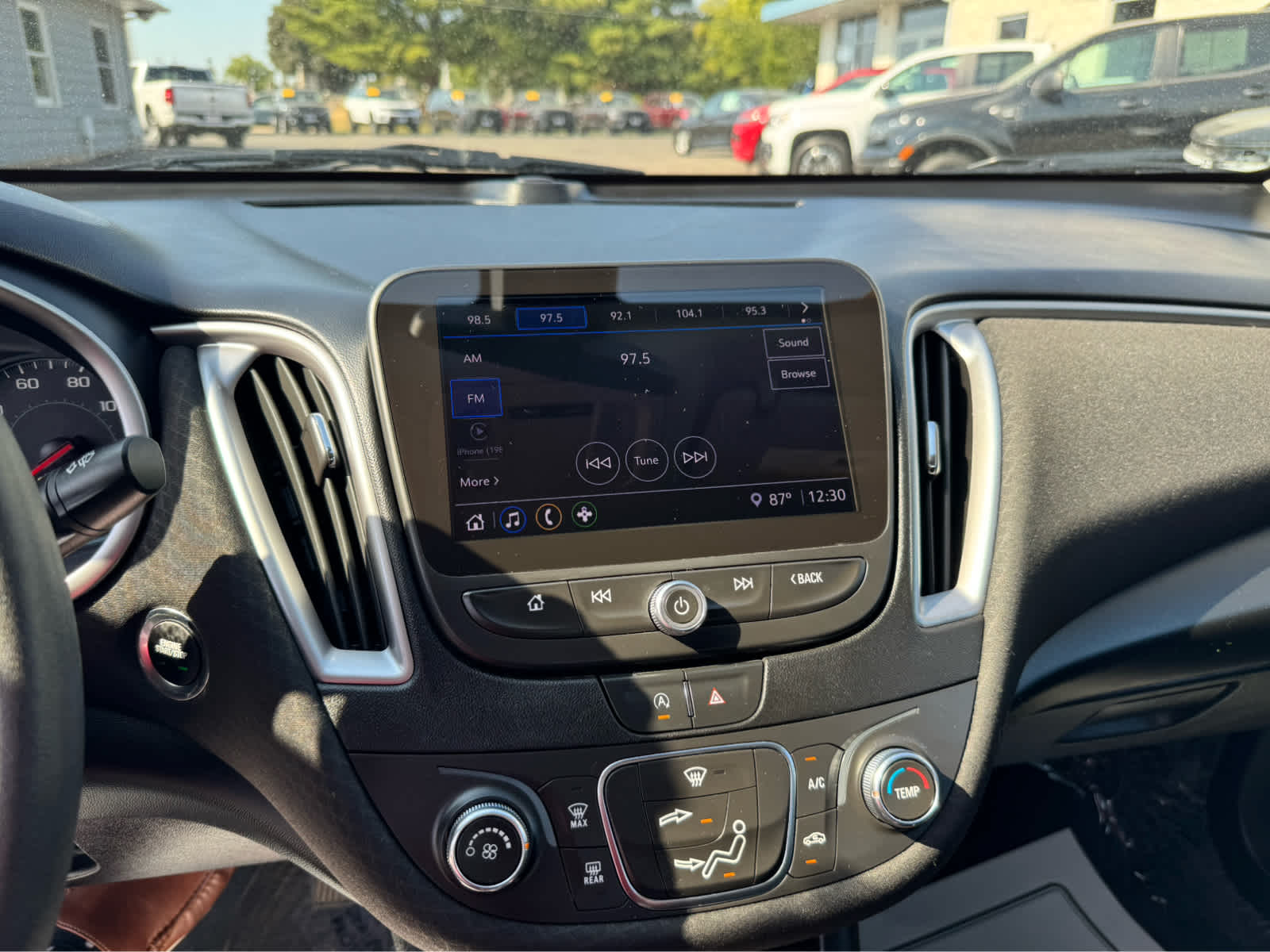2021 Chevrolet Malibu LS photo 18