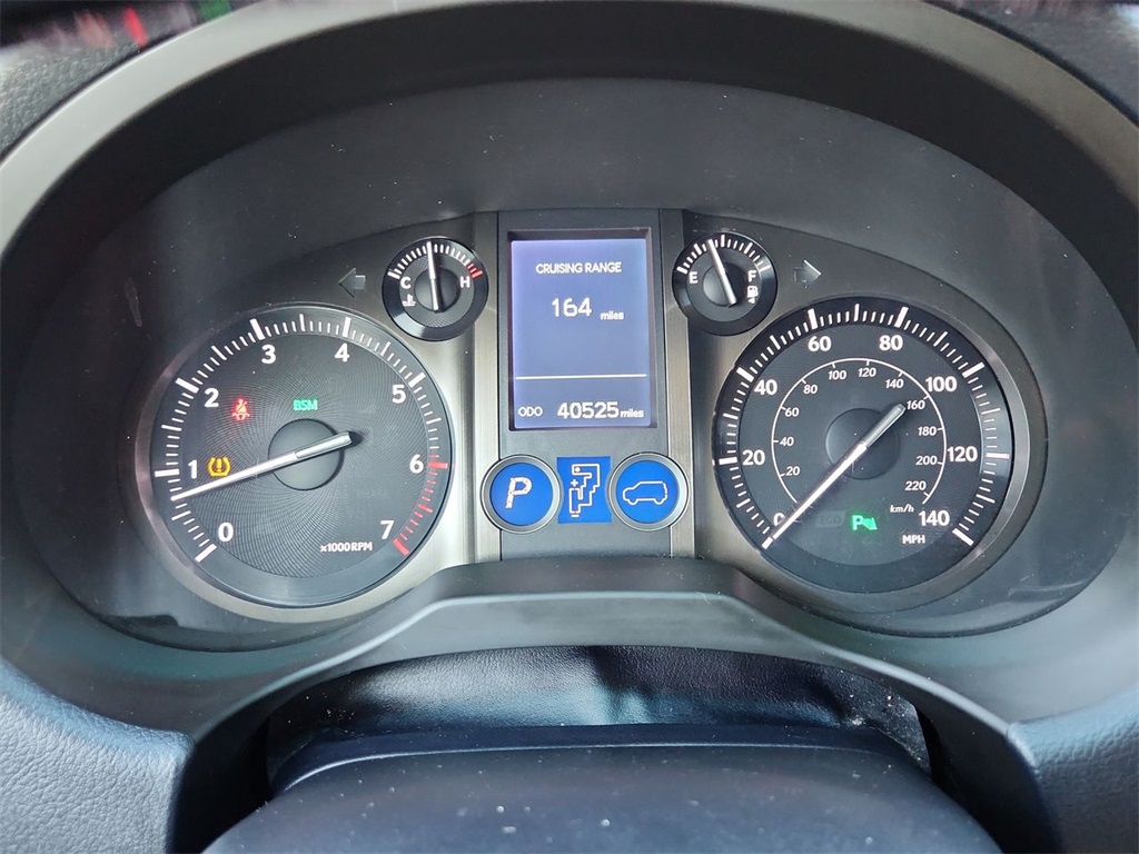 2017 Lexus GX 460 photo 12