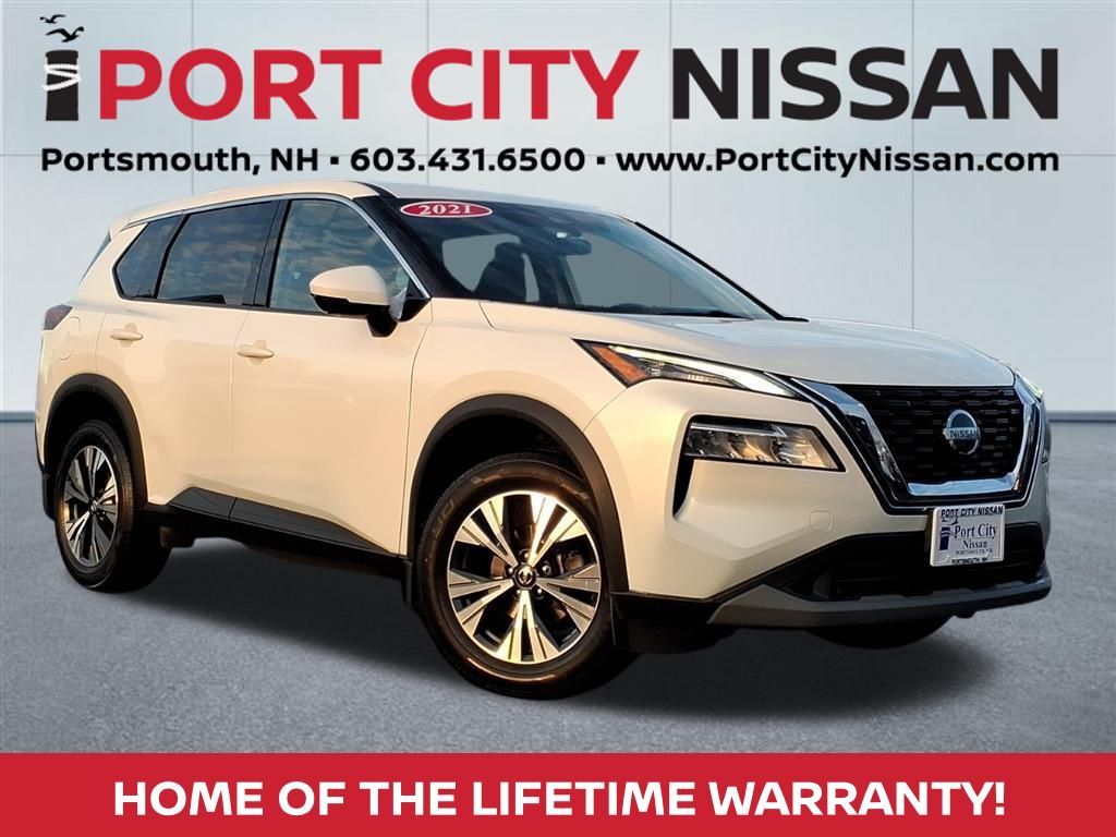 2021 Nissan Rogue SV's photo