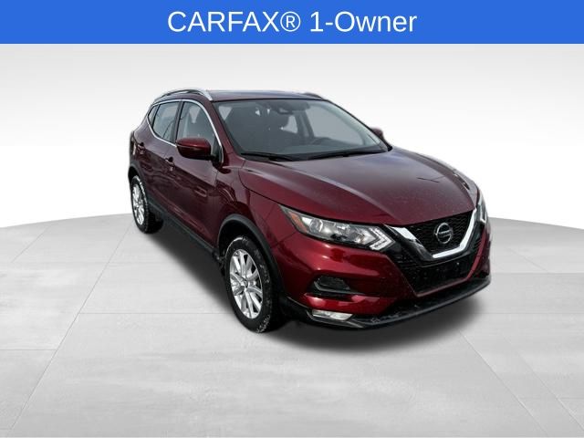 2022 Nissan Rogue Sport SV