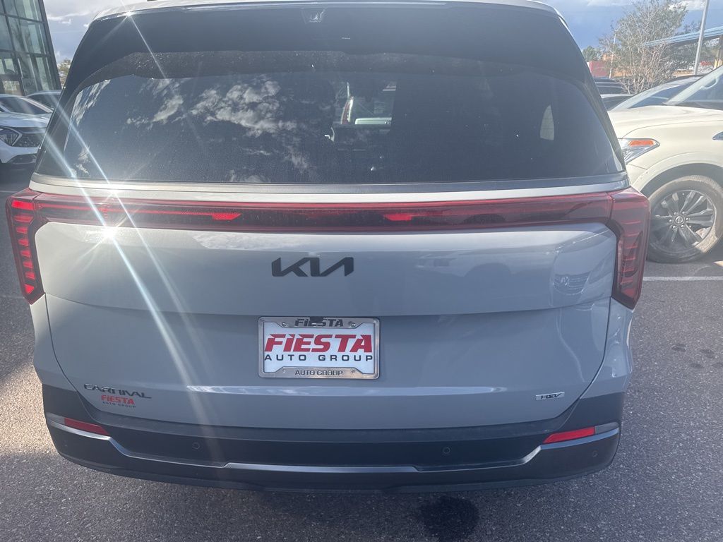 2025 Kia Carnival SX Prestige photo 4