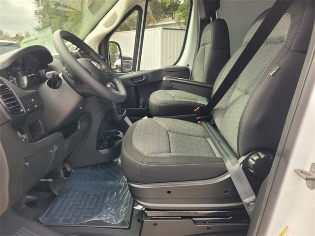 2026 Ram ProMaster 1500 photo 2