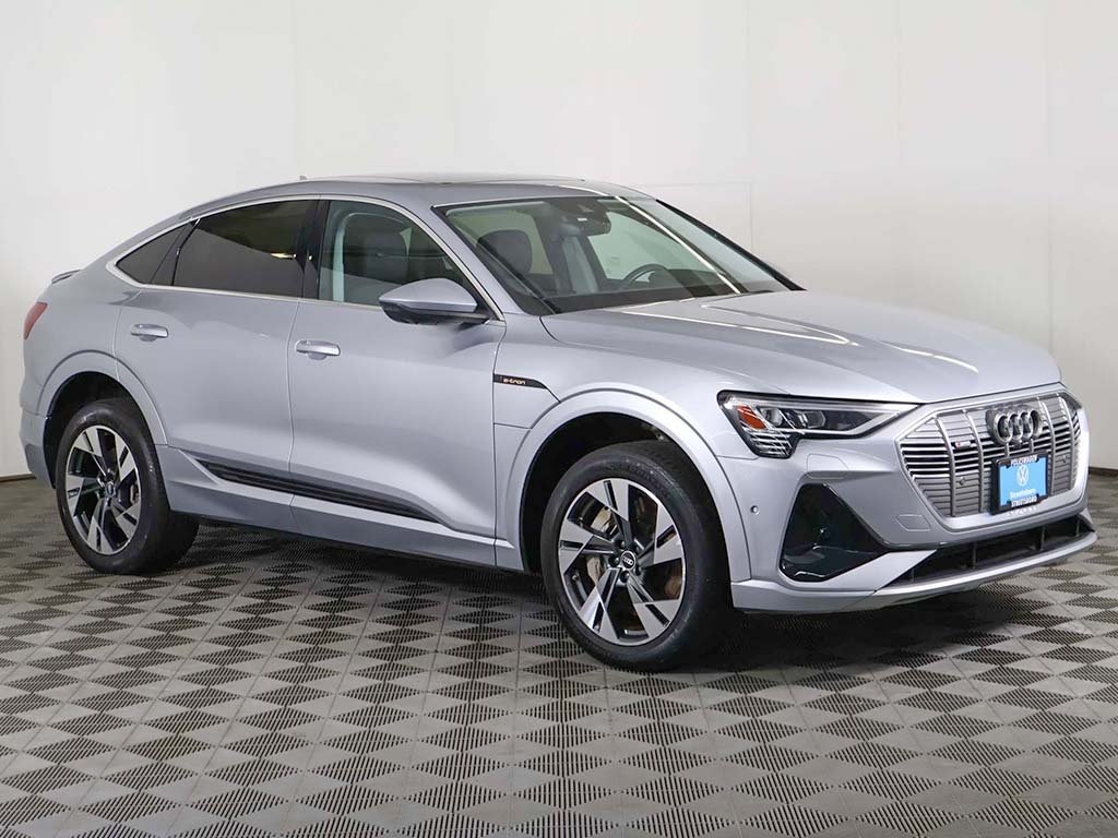 Used 2022 Audi e-tron Sportback Premium Plus with VIN WA12AAGE1NB015383 for sale in Streetsboro, OH