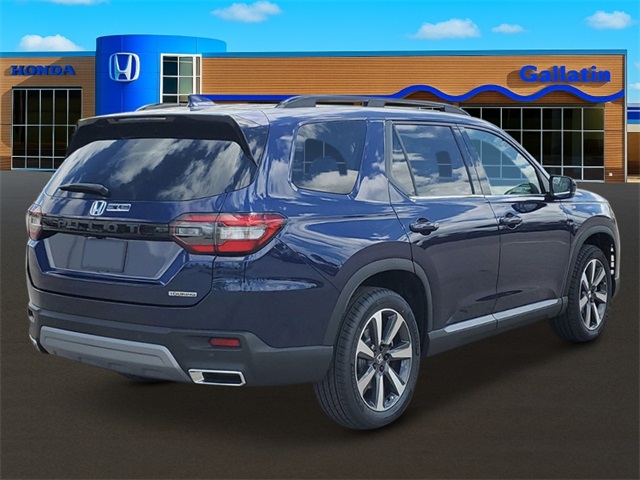 2025 Honda Pilot Touring photo 4