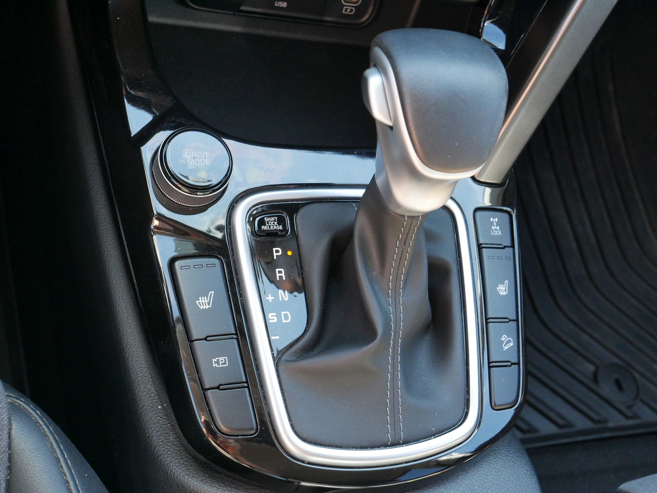 2024 Kia Seltos S X-Line photo 23