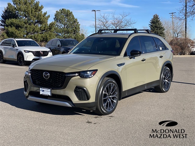 2025 Mazda CX-70 Premium Plus Package's photo