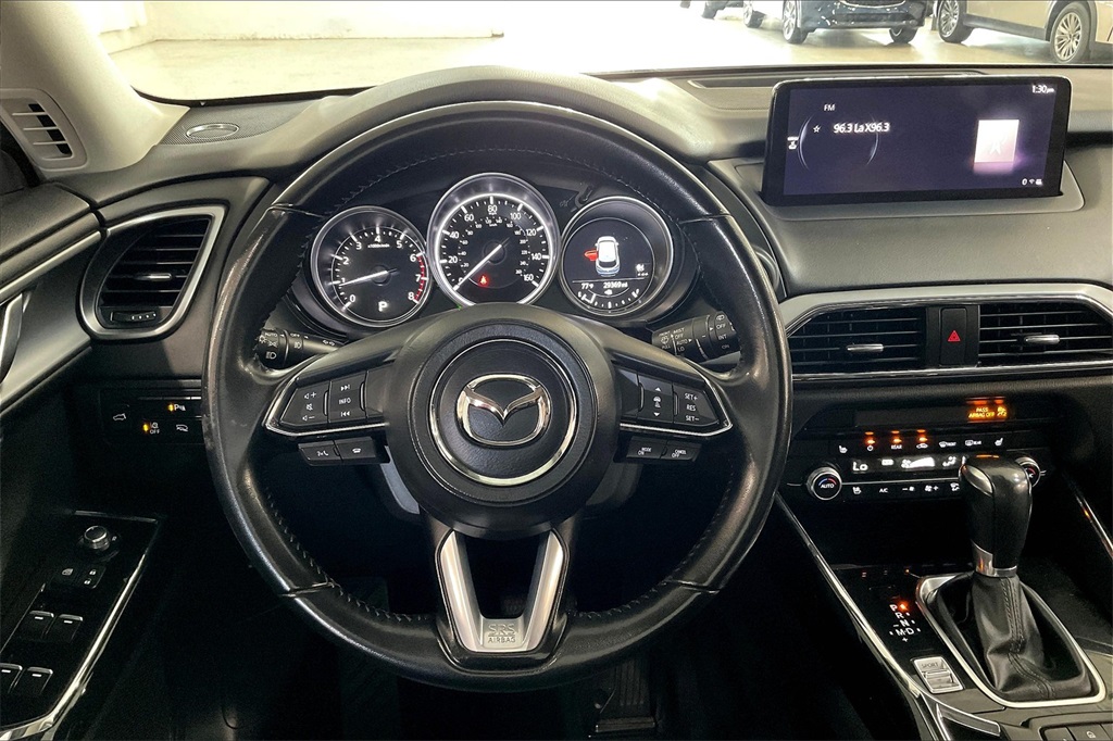 2022 Mazda CX-9 Touring photo 4