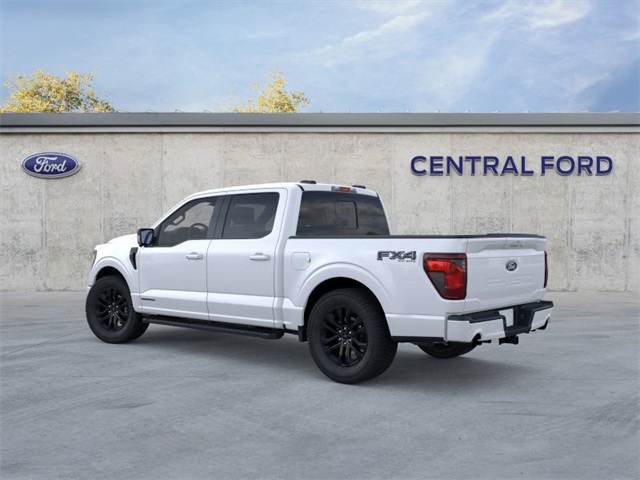 2025 Ford F-150 XLT photo 2