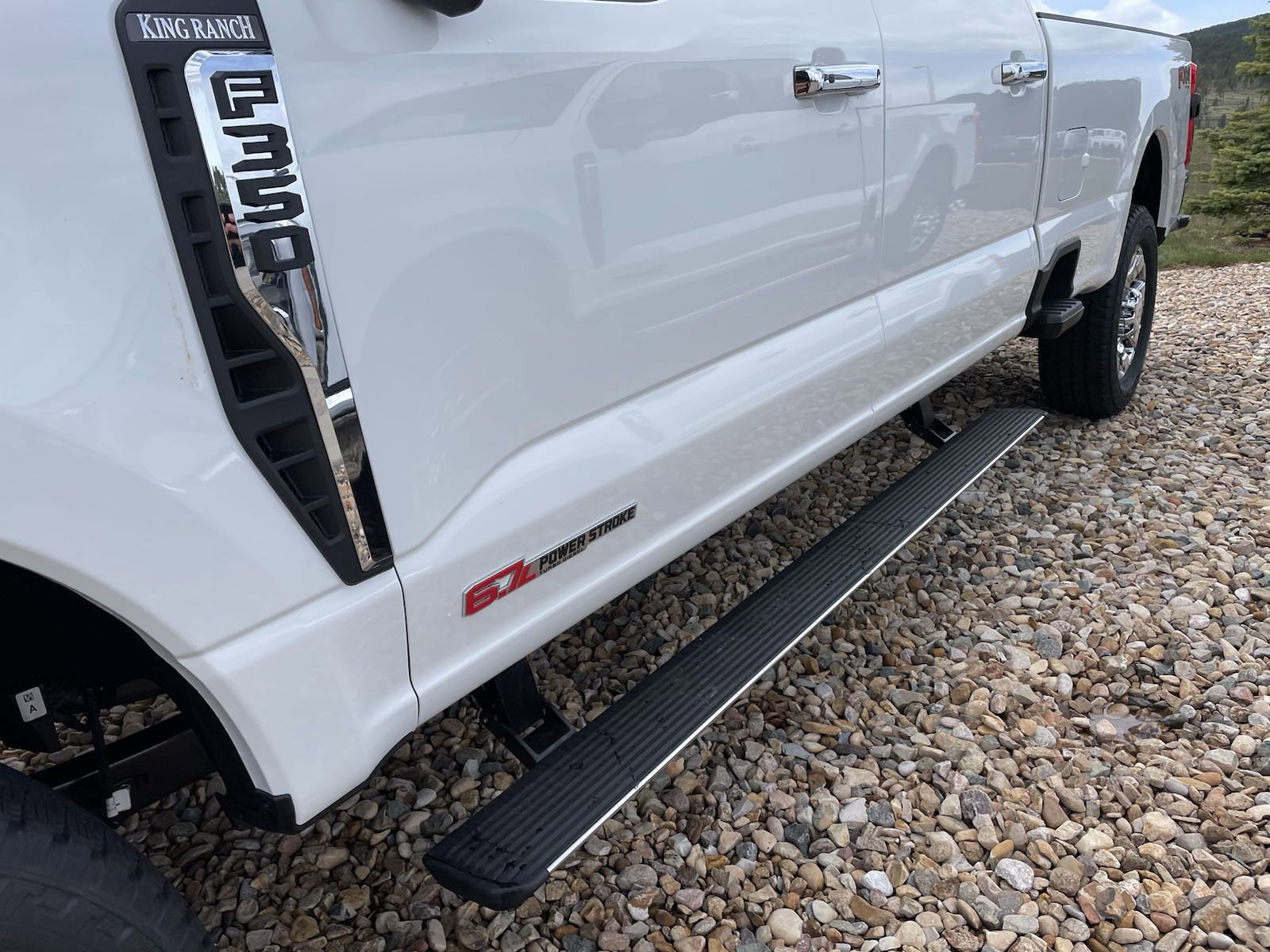 New 2024 Star White Metallic Tri-Coat Ford King Ranch image 5