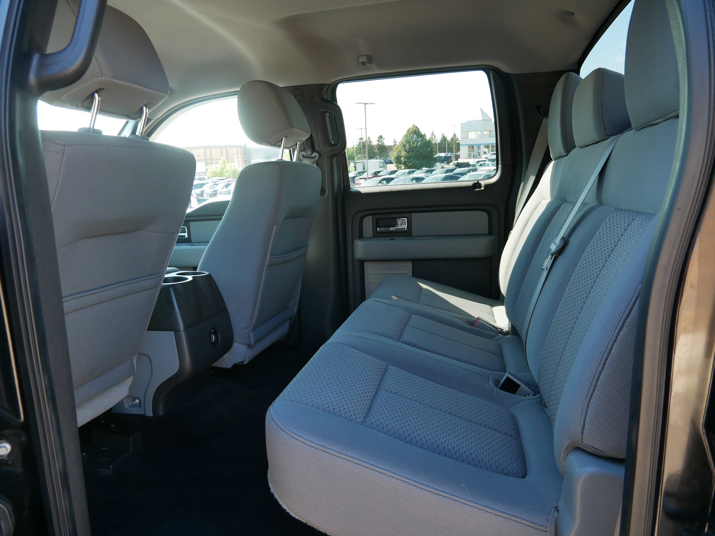 2012 Ford F-150 XLT photo 11