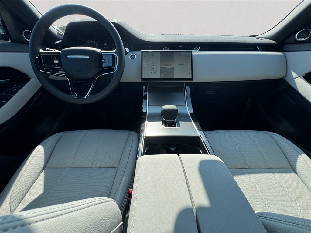 2026 Land Rover Range Rover Evoque S photo 10