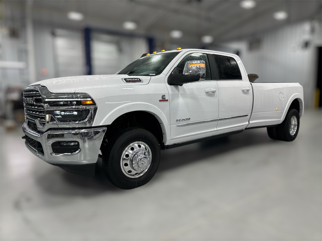 2025 RAM Ram 3500 Pickup Limited's photo