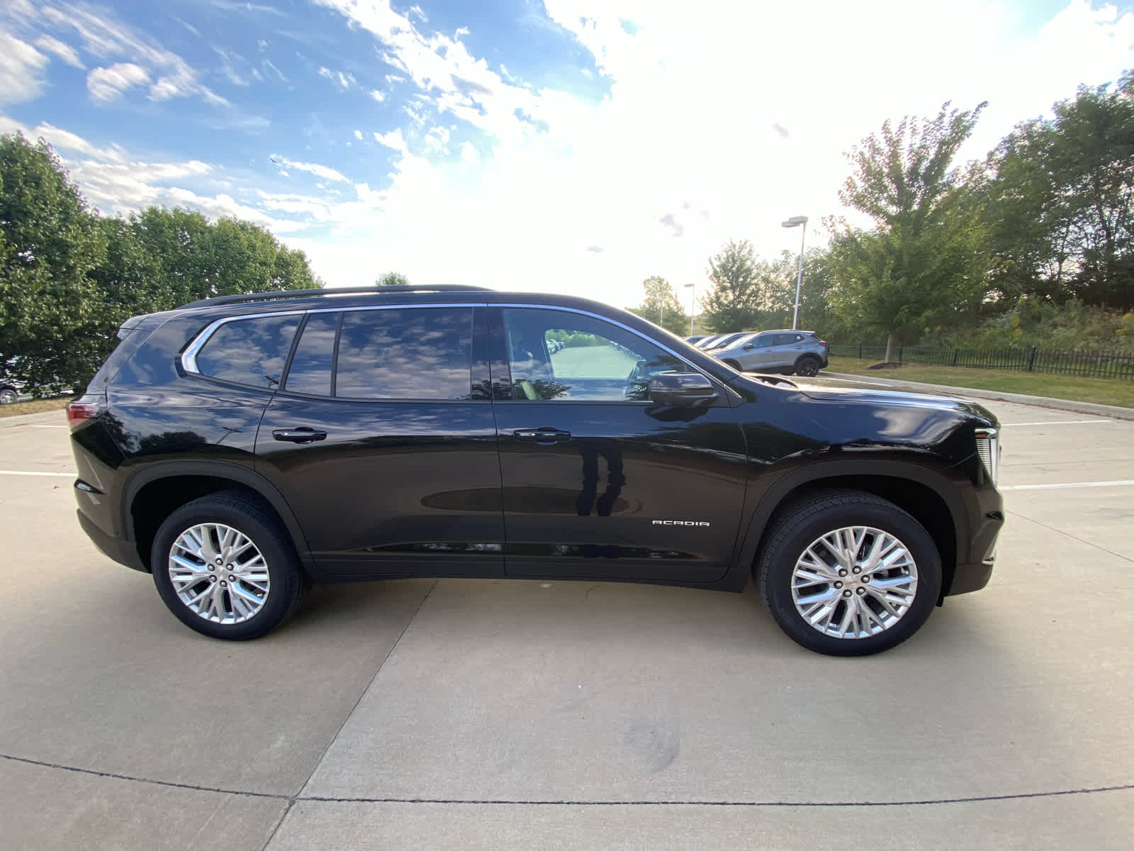 2026 Gmc Acadia Elevation photo 4