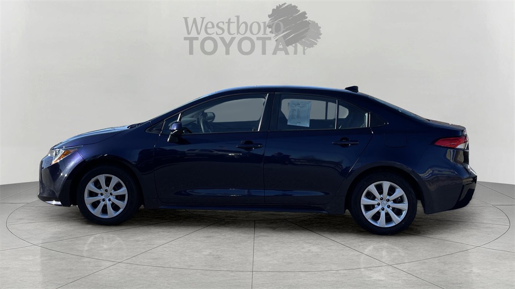 2022 Toyota Corolla LE photo 4