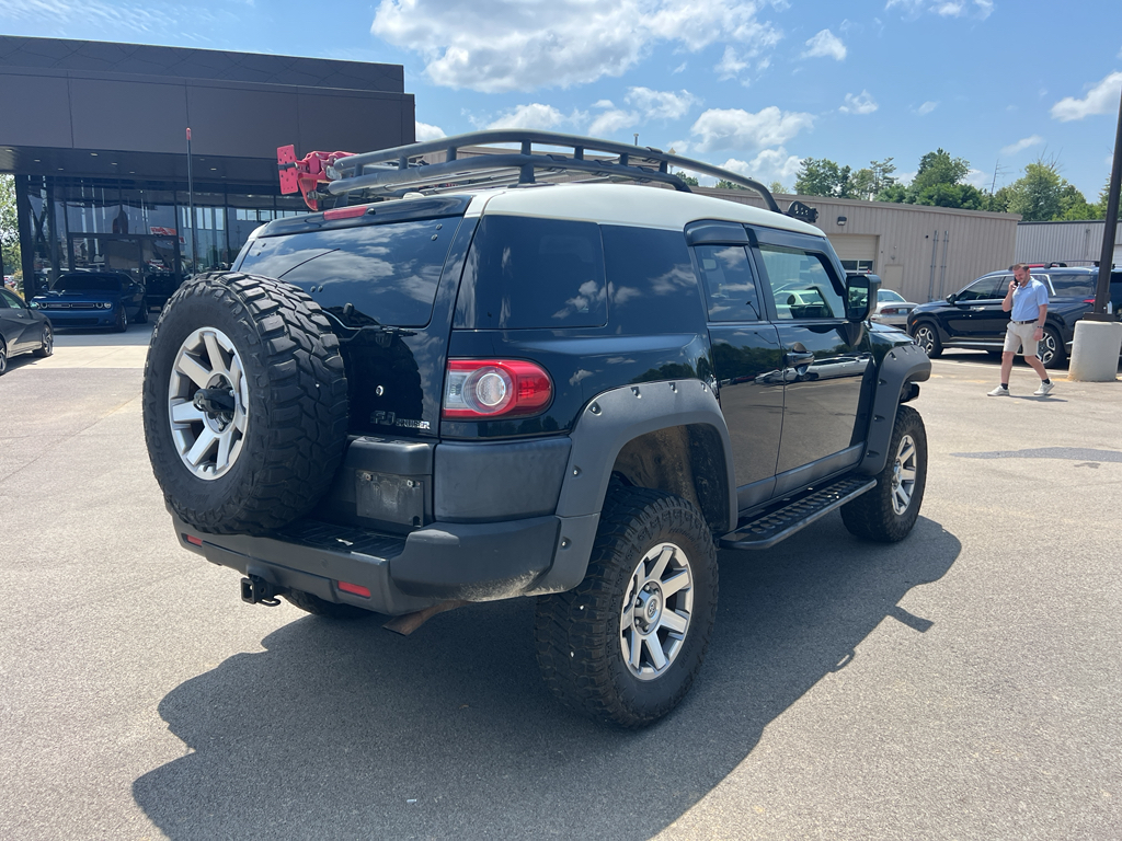 2014 Toyota FJ Cruiser Base photo 3