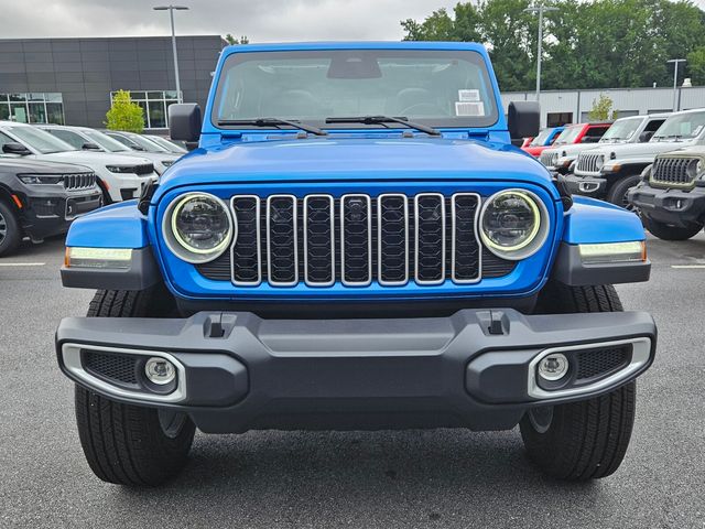 2025 Jeep Wrangler Sahara photo 2