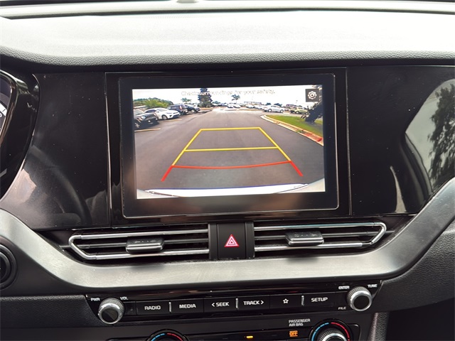 2022 Kia Niro LXS photo 20