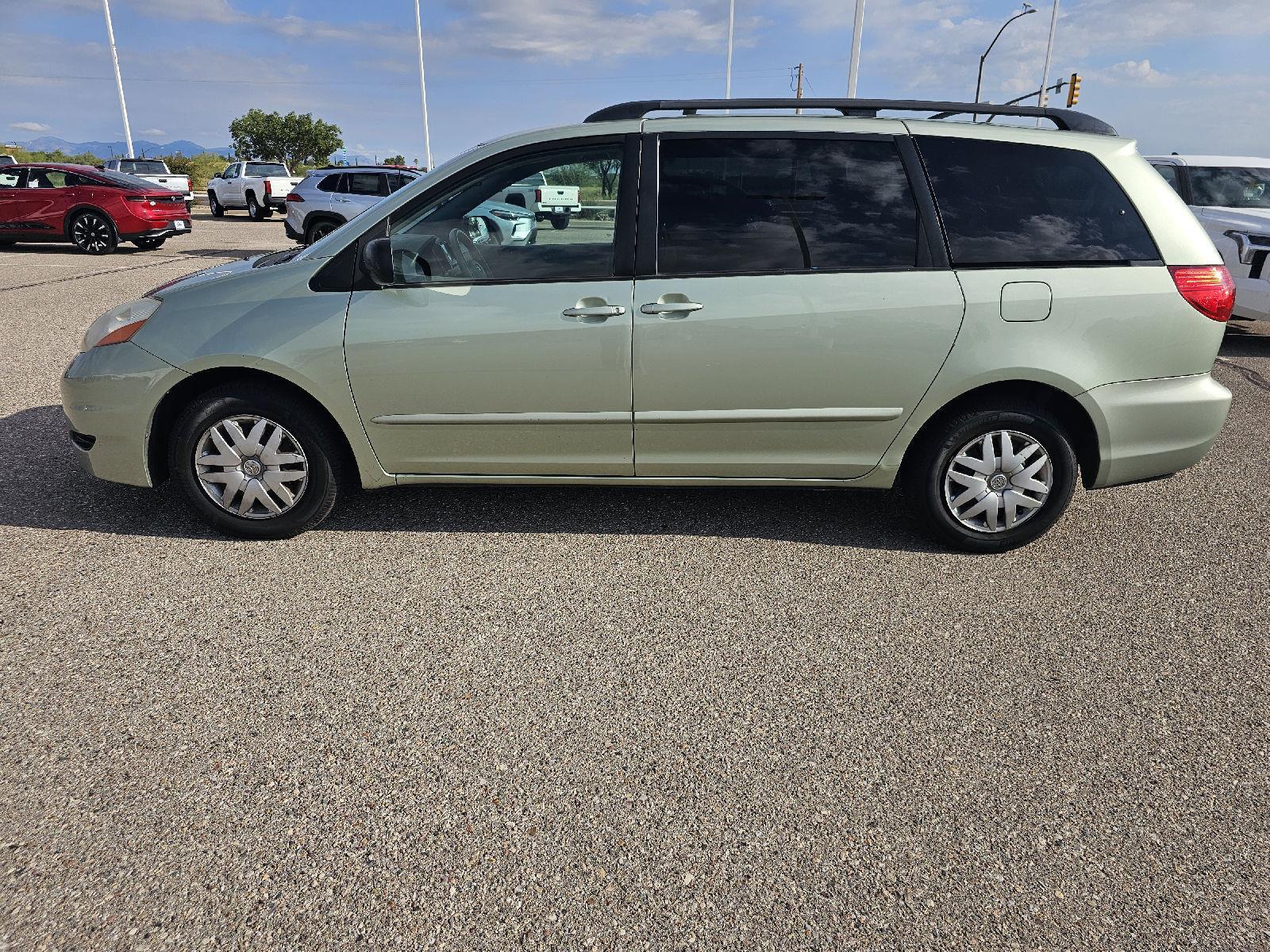 Used 2008 Toyota Sienna LE with VIN 5TDZK23C98S163547 for sale in Sierra Vista, AZ