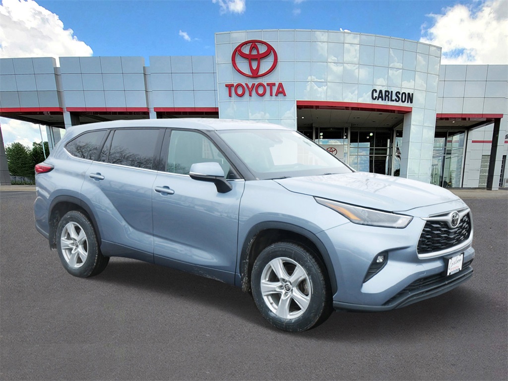 Certified 2022 Toyota Highlander LE with VIN 5TDBZRBH2NS225918 for sale in Minneapolis, Minnesota