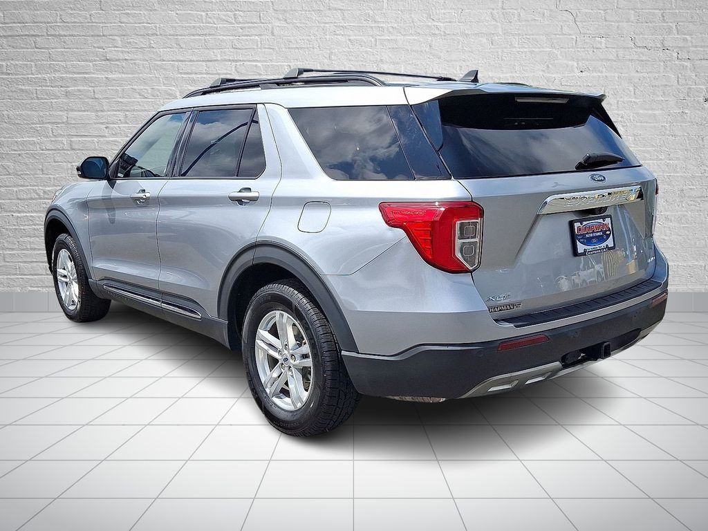 2022 Ford Explorer XLT photo 4