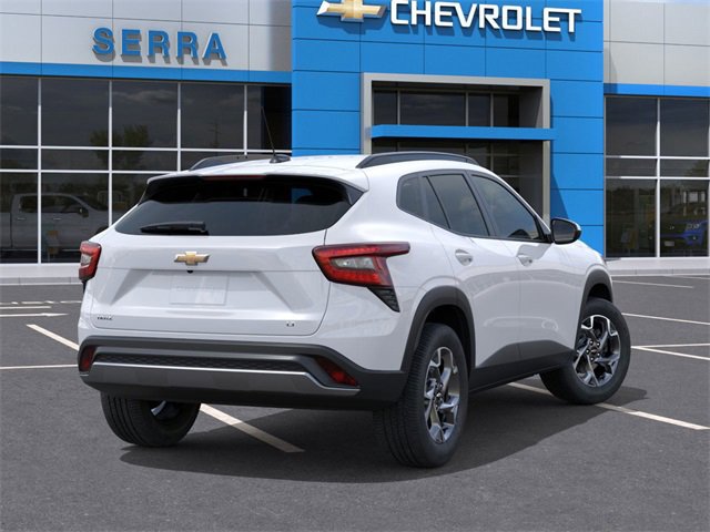 2026 Chevrolet Trax LT photo 2
