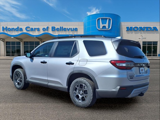 2025 Honda Pilot TrailSport photo 3
