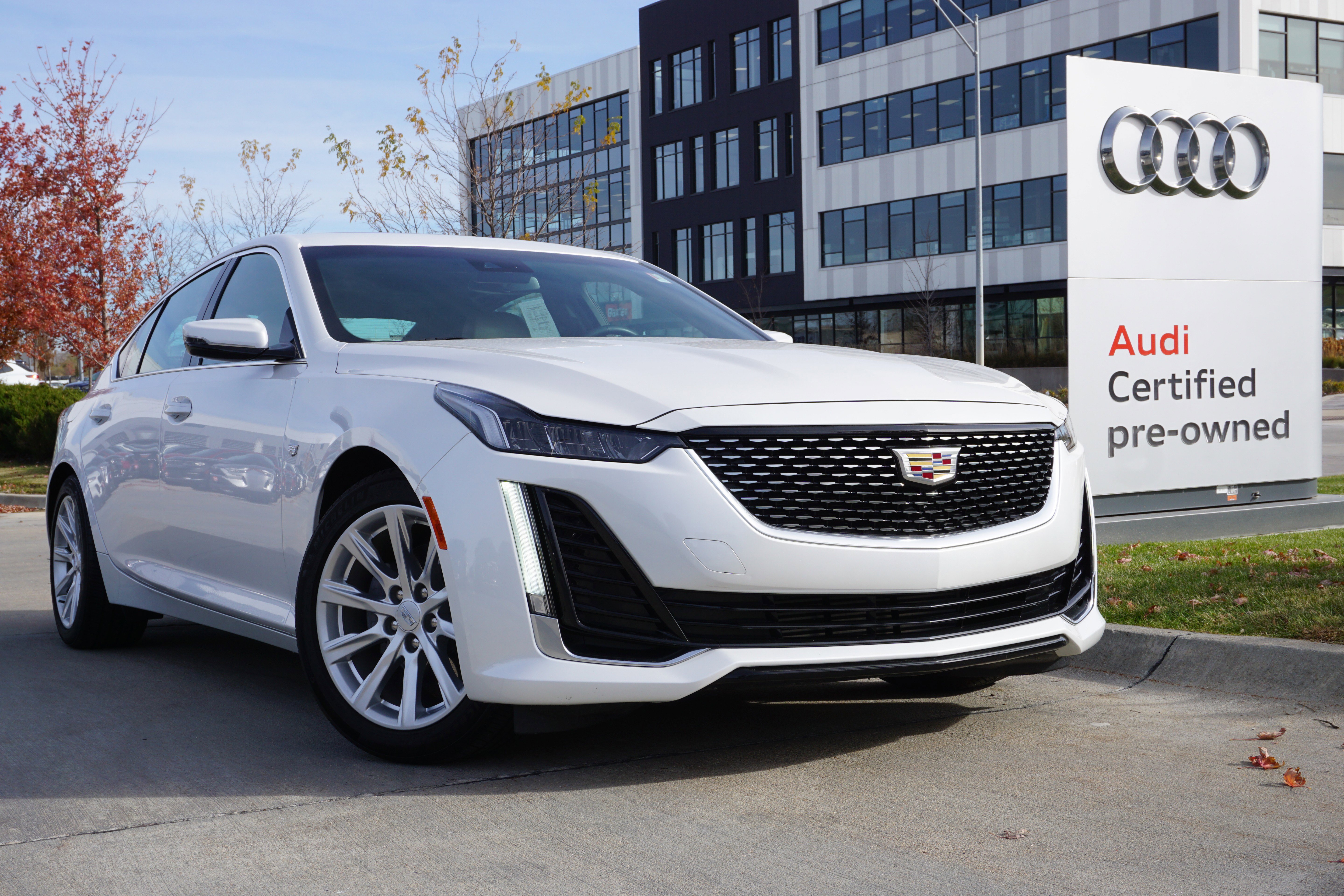 2022 Cadillac CT5 Luxury's photo