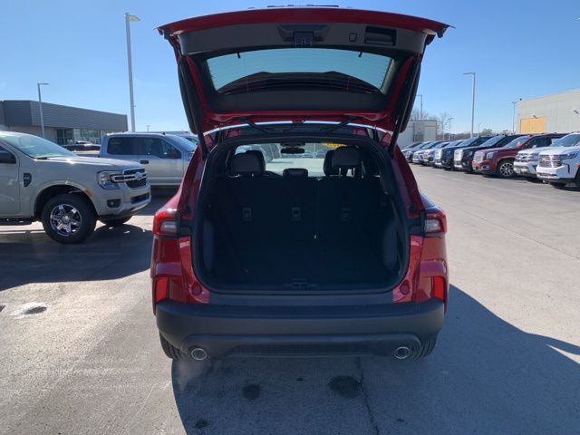 2025 Ford Escape ST-Line photo 27