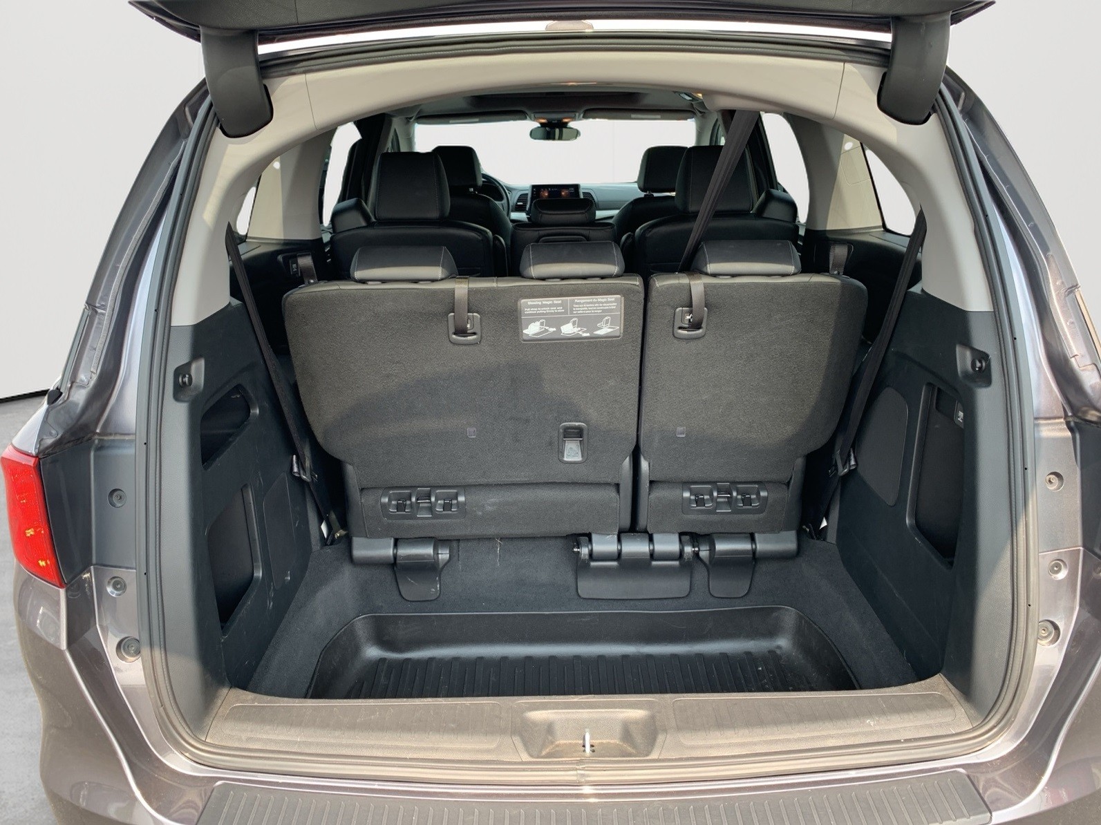 2023 Honda Odyssey EX-L photo 30